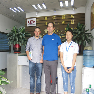 嘉尼再一次艾思荔訂購(gòu)高低溫濕熱交變?cè)囼?yàn)機(jī)